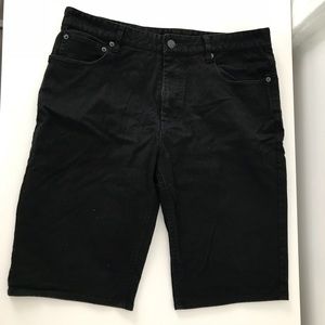 BLACK SLIM CUT REBEL8 EIGHT SHORTS